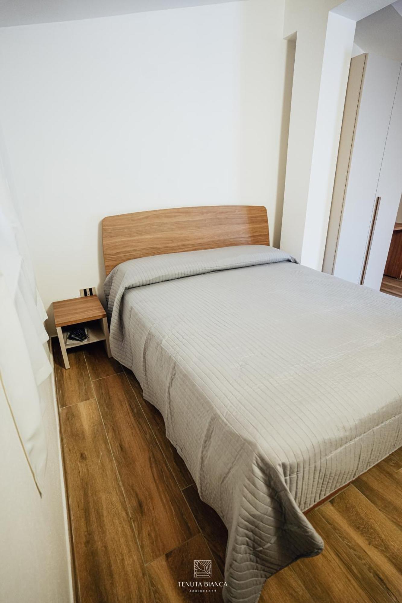 Tenuta Bianca Agriresort Sanza Ngoại thất bức ảnh